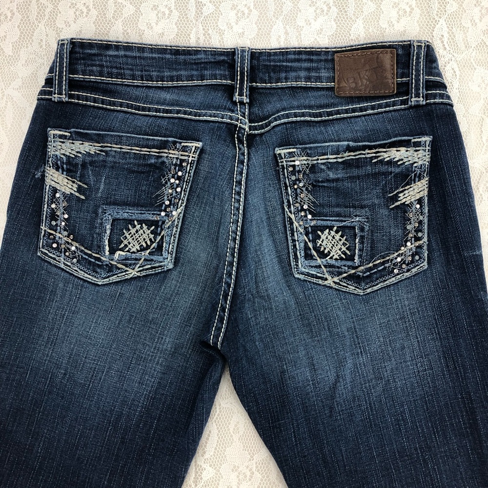 BKE Women’s Stella Stretch Blingy Capri - Size 29